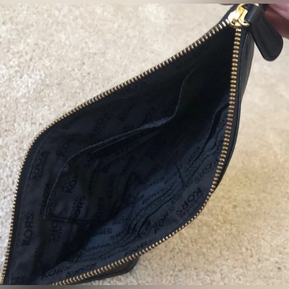 Michael Kors Fulton Clutch/Wristlet - Black with gold accents - Picture 8 of 12